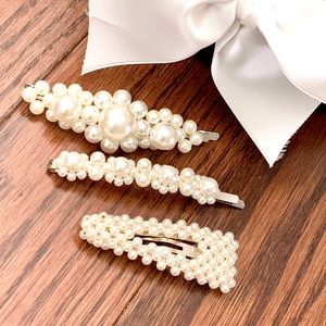 🔥Host Pick🔥Set of 3 Faux Pearl Barrettes BN